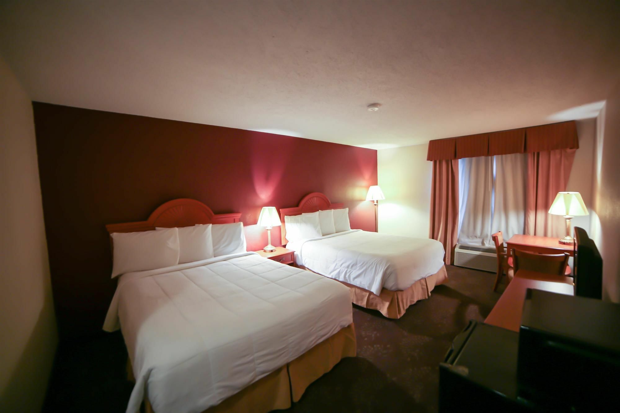 ชัวร์สเตย์ พลัส โฮเต็ล บาย เบสต์เวสเทิร์น อีแวนส์วิลล์ Hotel Stacer ภายนอก รูปภาพ