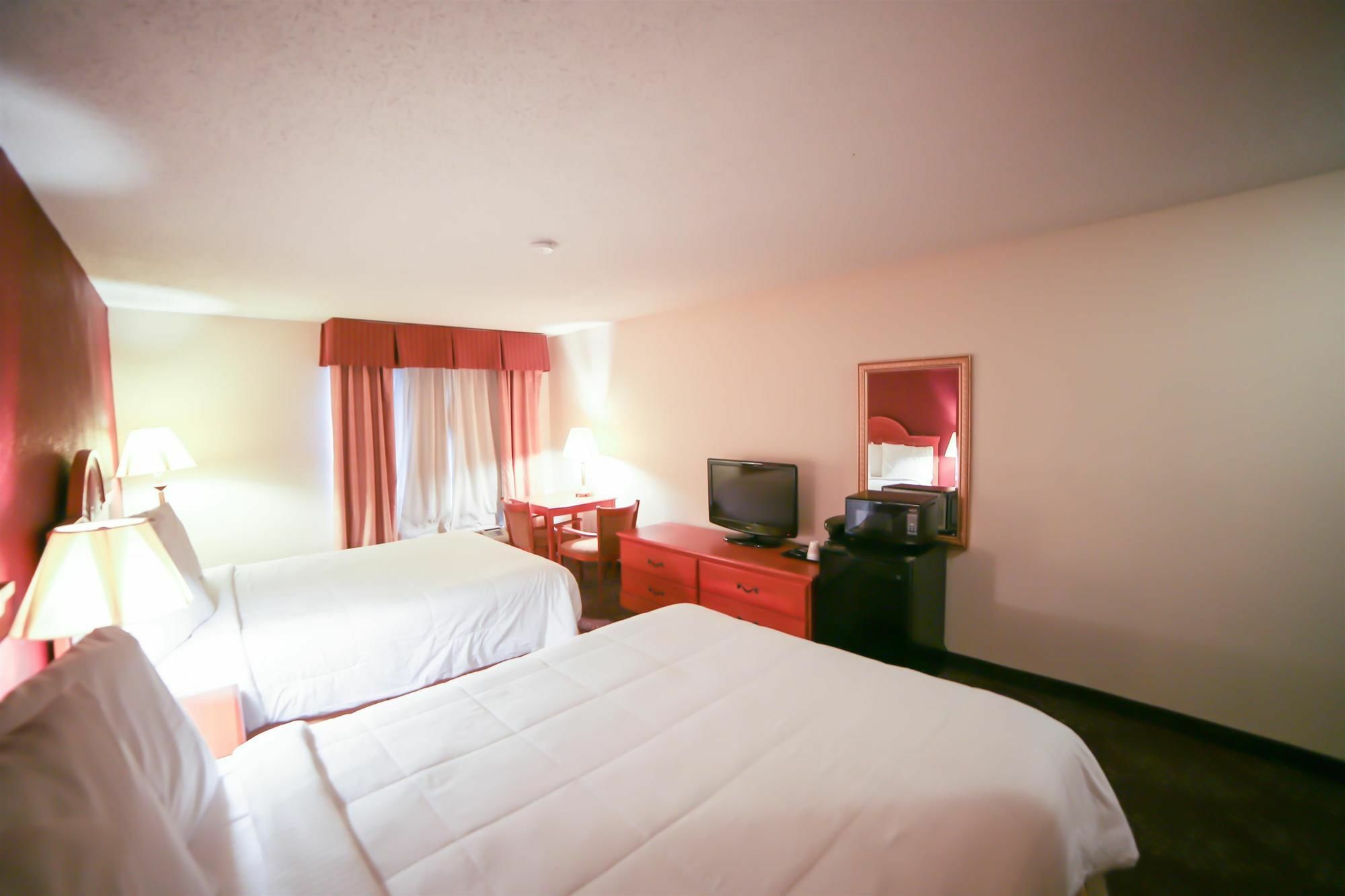 ชัวร์สเตย์ พลัส โฮเต็ล บาย เบสต์เวสเทิร์น อีแวนส์วิลล์ Hotel Stacer ภายนอก รูปภาพ